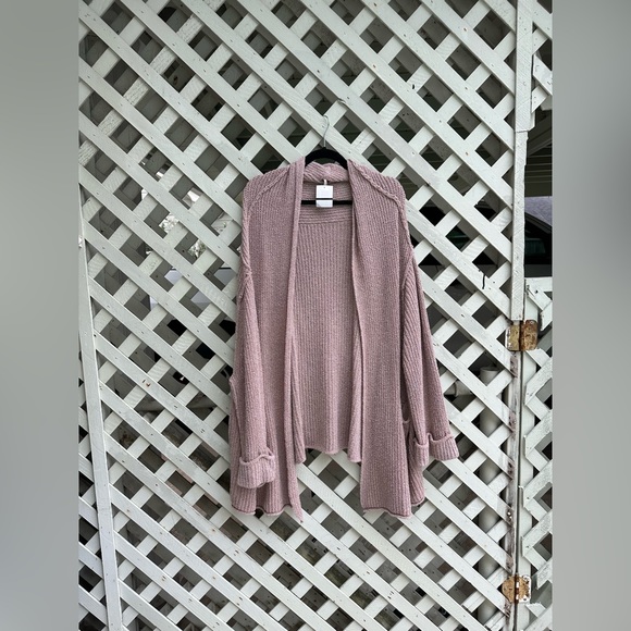 ⭐️Free People Low Tide Cardigan Sweater - Picture 3 of 5